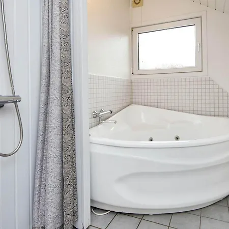 6 Person Holiday In Hemmet * Falen